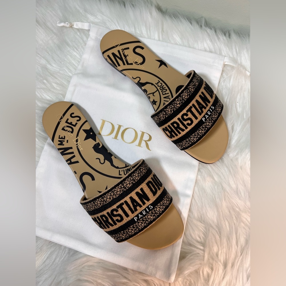 ❌sold❌New Dior Dway slide